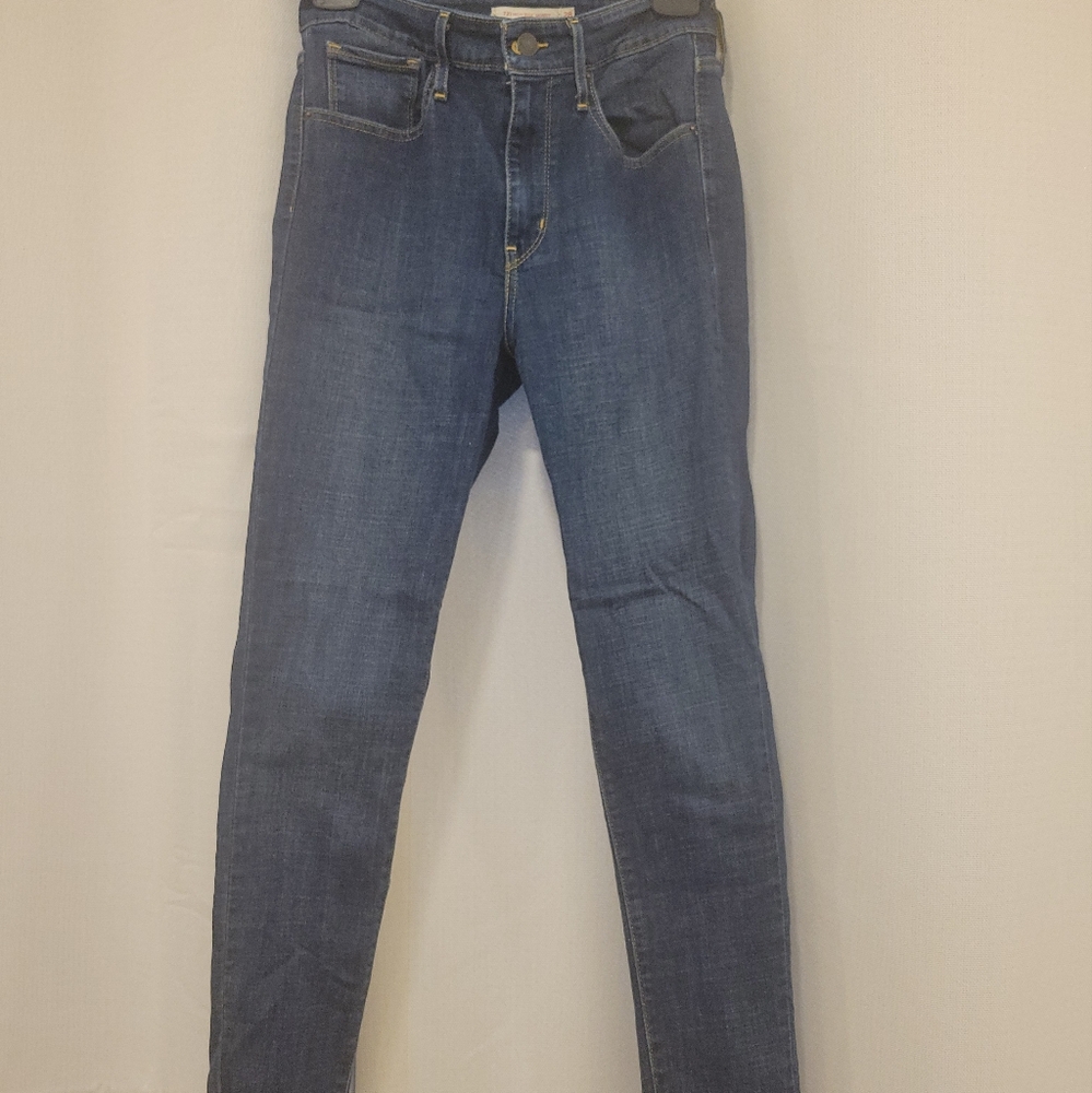 Levis 721 high rise jeans